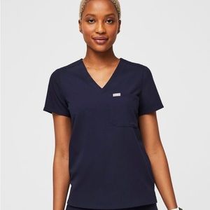 Figs Catarina One pocket scrub top Navy